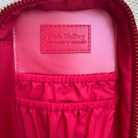 Trish McEvoy spotted tan black and red Makeup brush Case - Picture 6 of 9